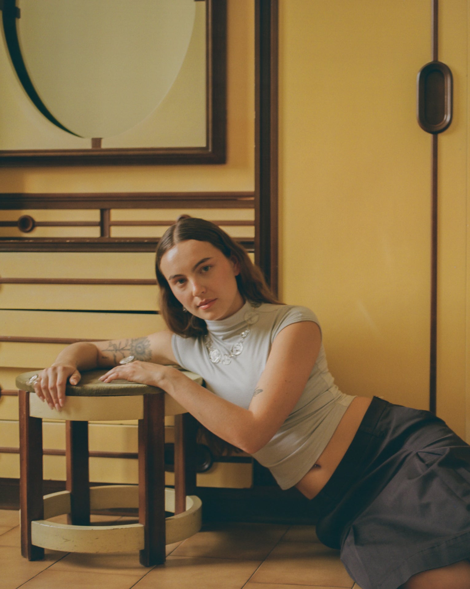 REFLECTION GLASS NECKLACE