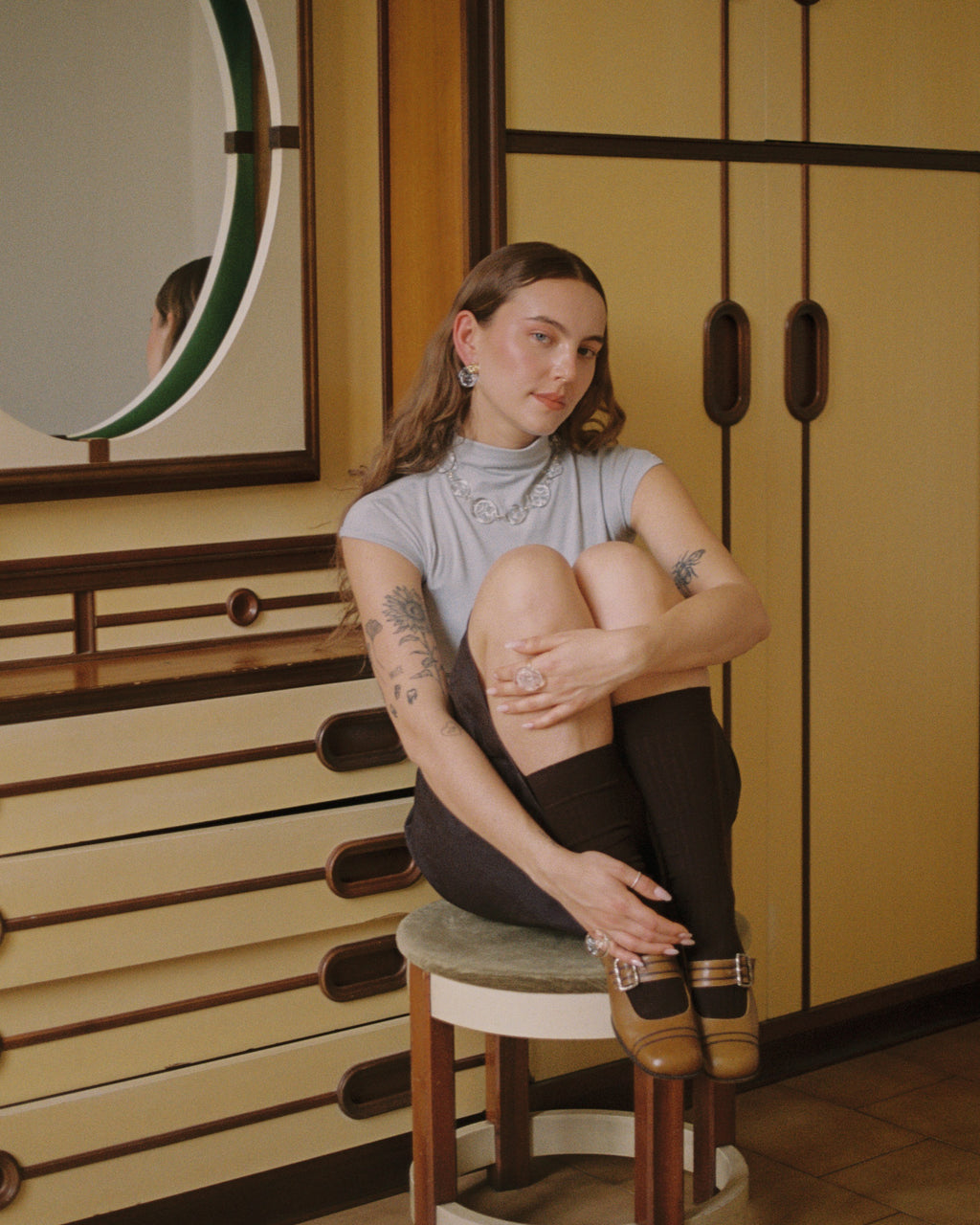 REFLECTION GLASS NECKLACE